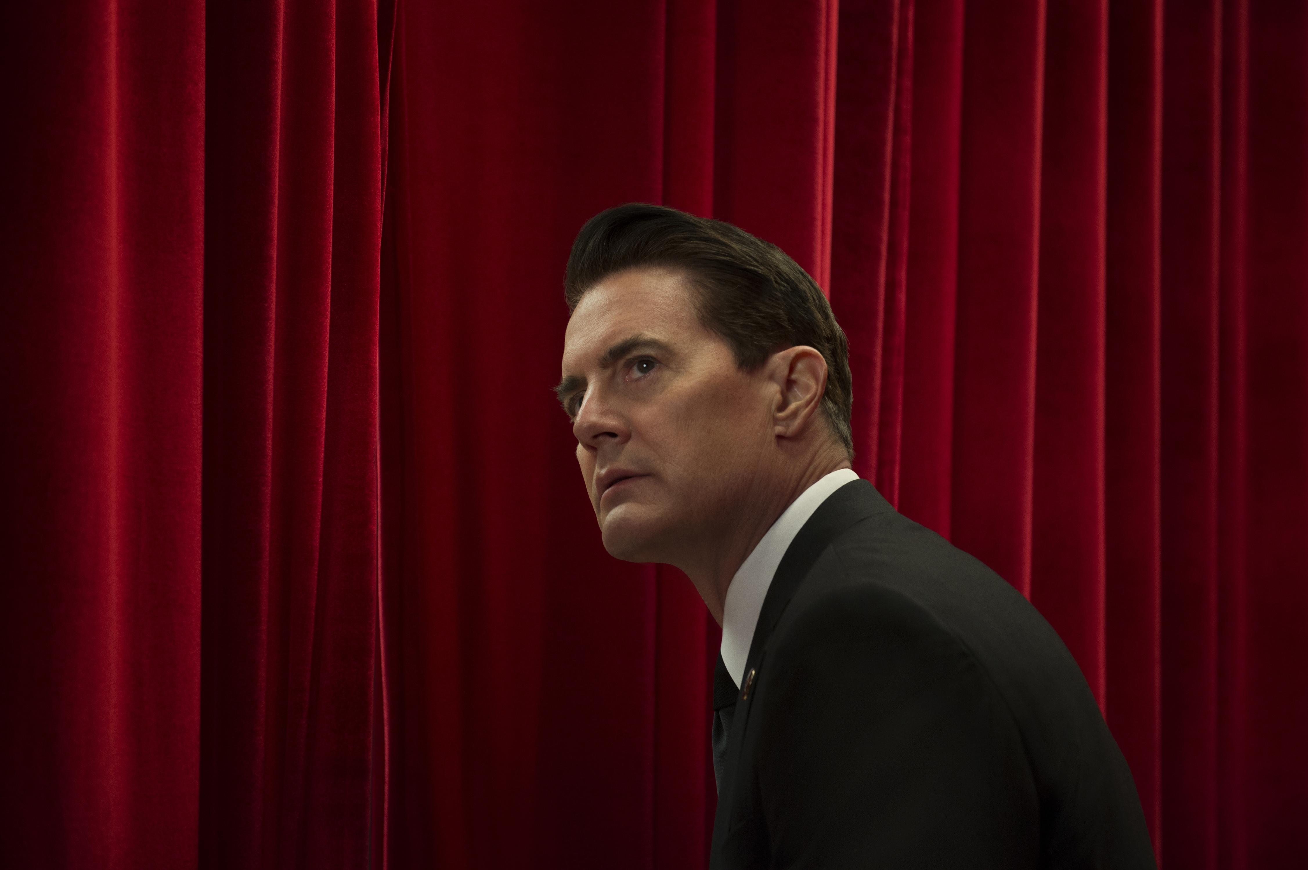 Twin Peaks, saison 3 : épisodes 1 et 2